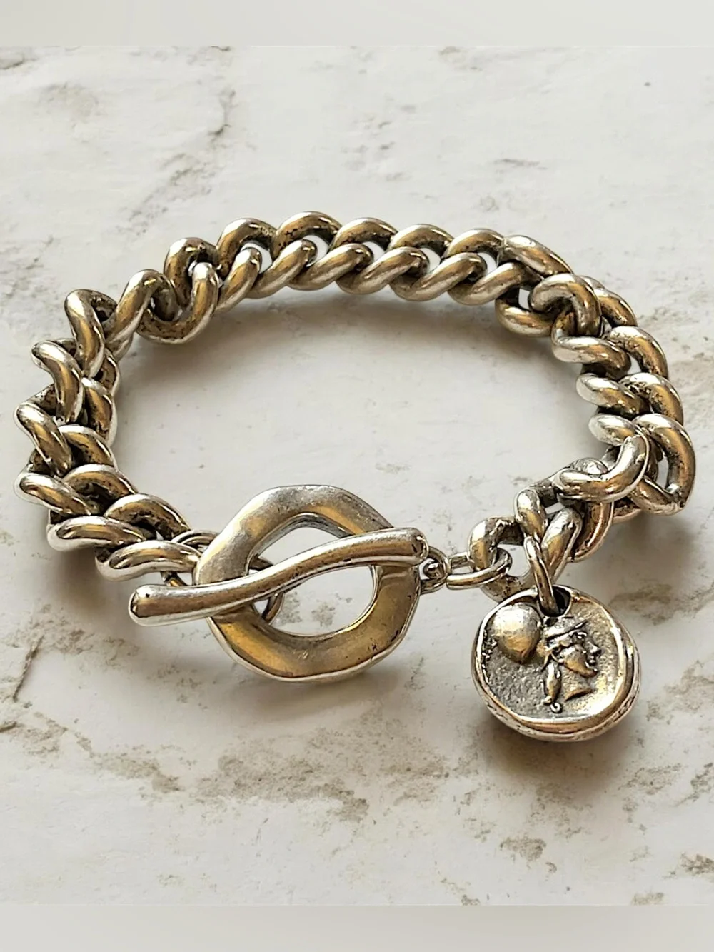 Vintage Silver Plated Warrior Pegasus Charm Toggle Clasp Chain Link Bracelet